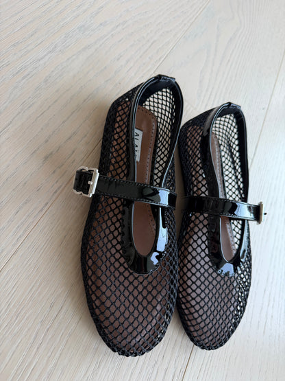 Alaia Black