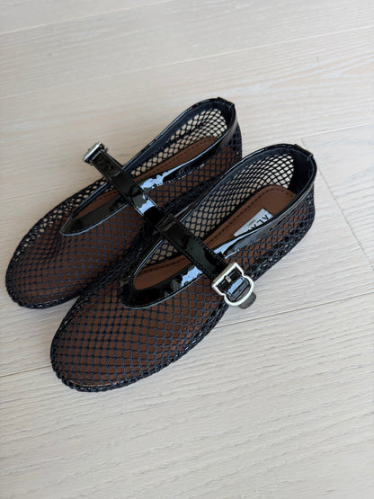 Alaia Black